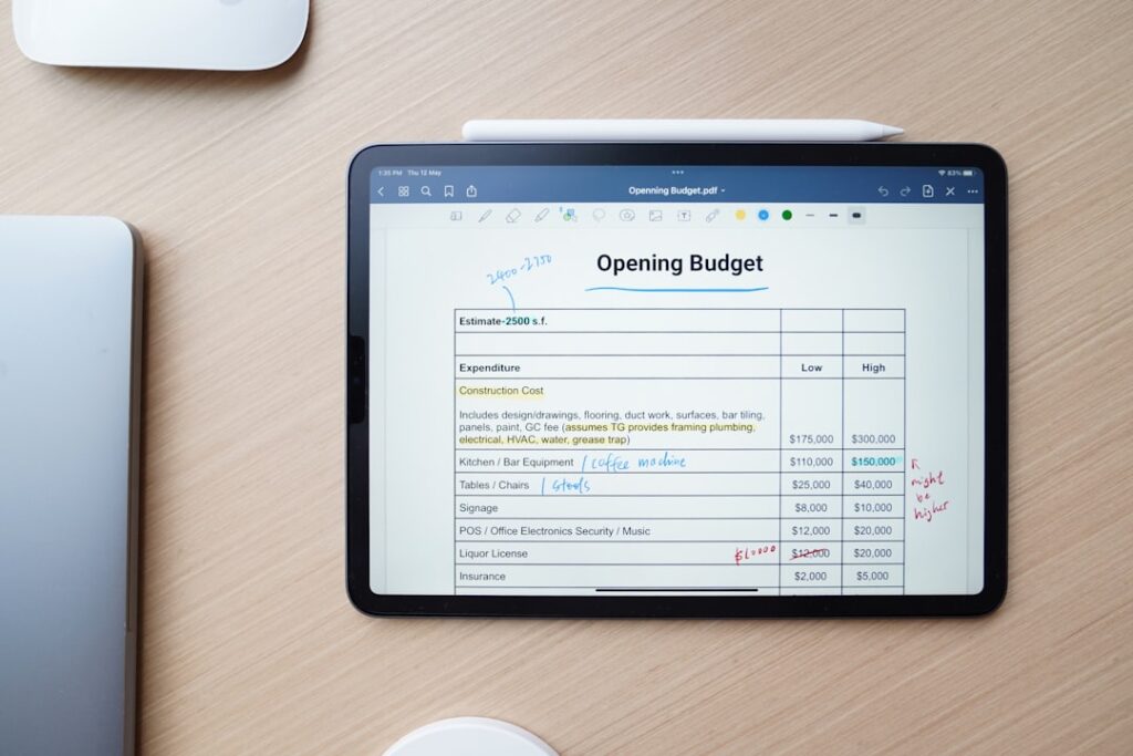 Keep your software licenses and subscriptions organized