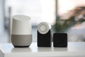Use voice assistants effectively